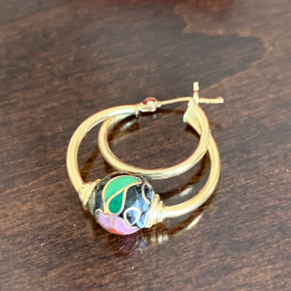 Affinity Women's Gold and Black Earrings - Picture 6 of 8
